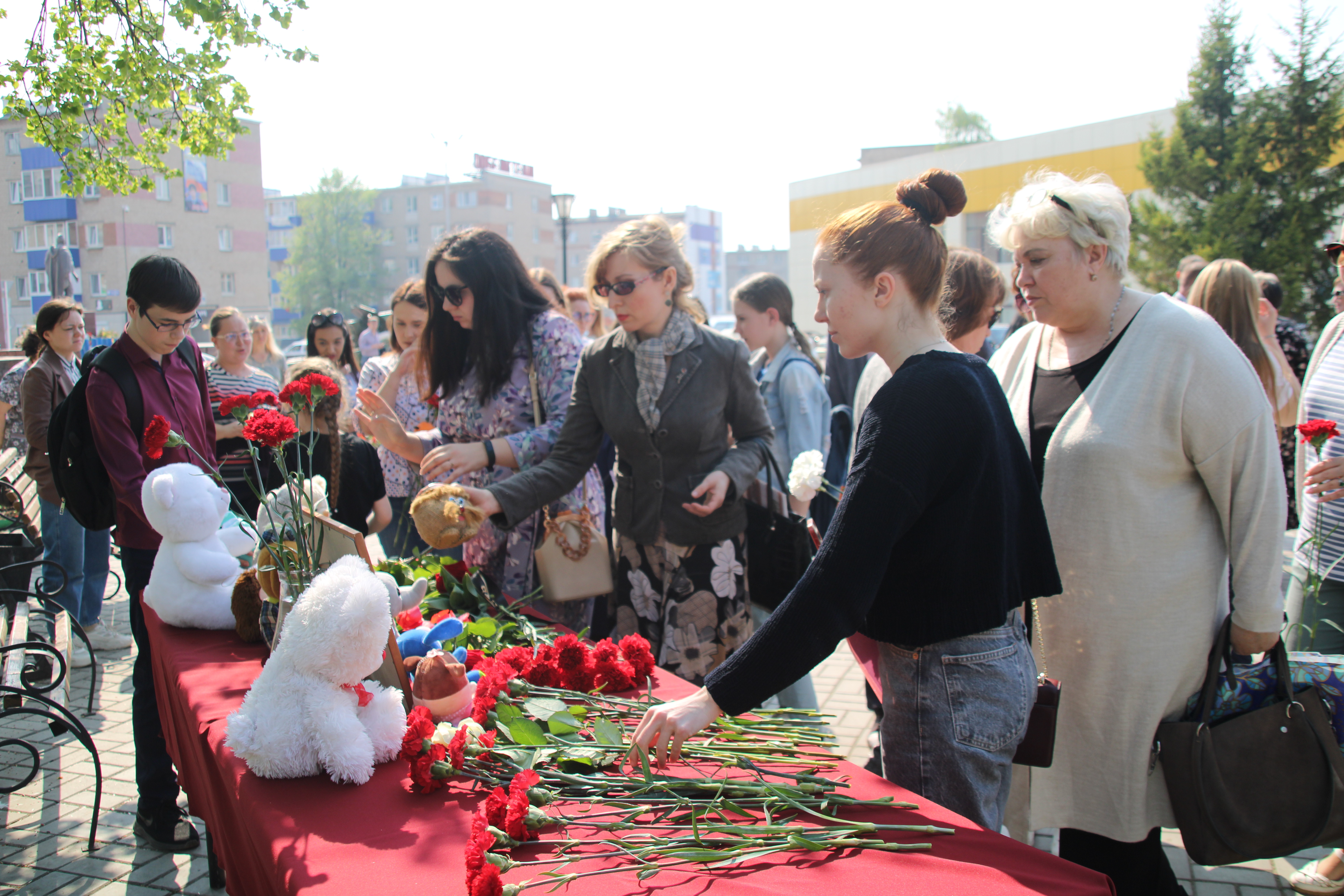 Фото погибших в казани