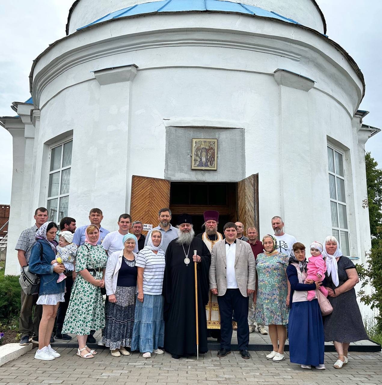 В Менделеевске освятили храм и Богоявленский источник | 03.07.2023 |  Менделеевск - БезФормата